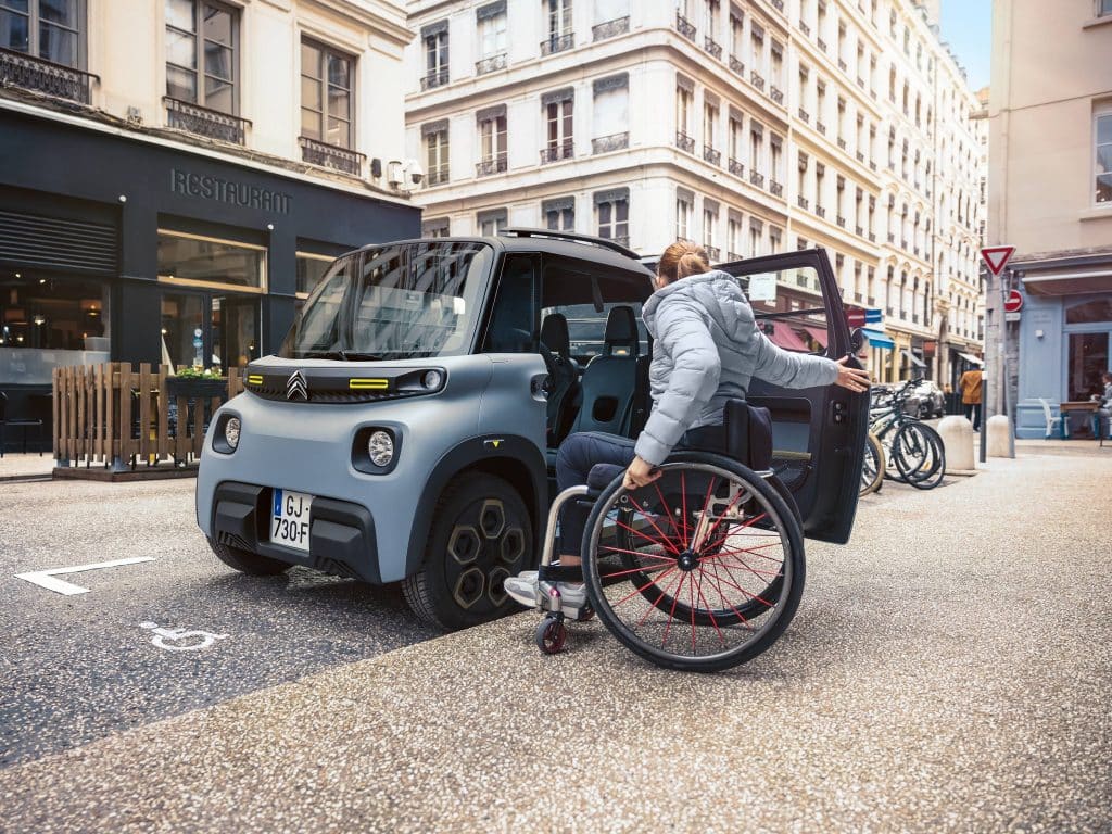 citroen ami for all ouverture portière transfert véhicule fauteuil roulant